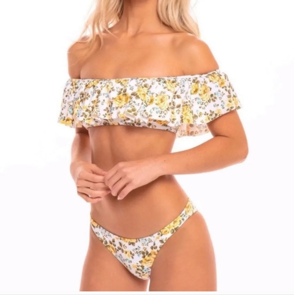 Cabana del Sol Yellow Floral Ruffle Off The Shoulder Bikini Top Size Small